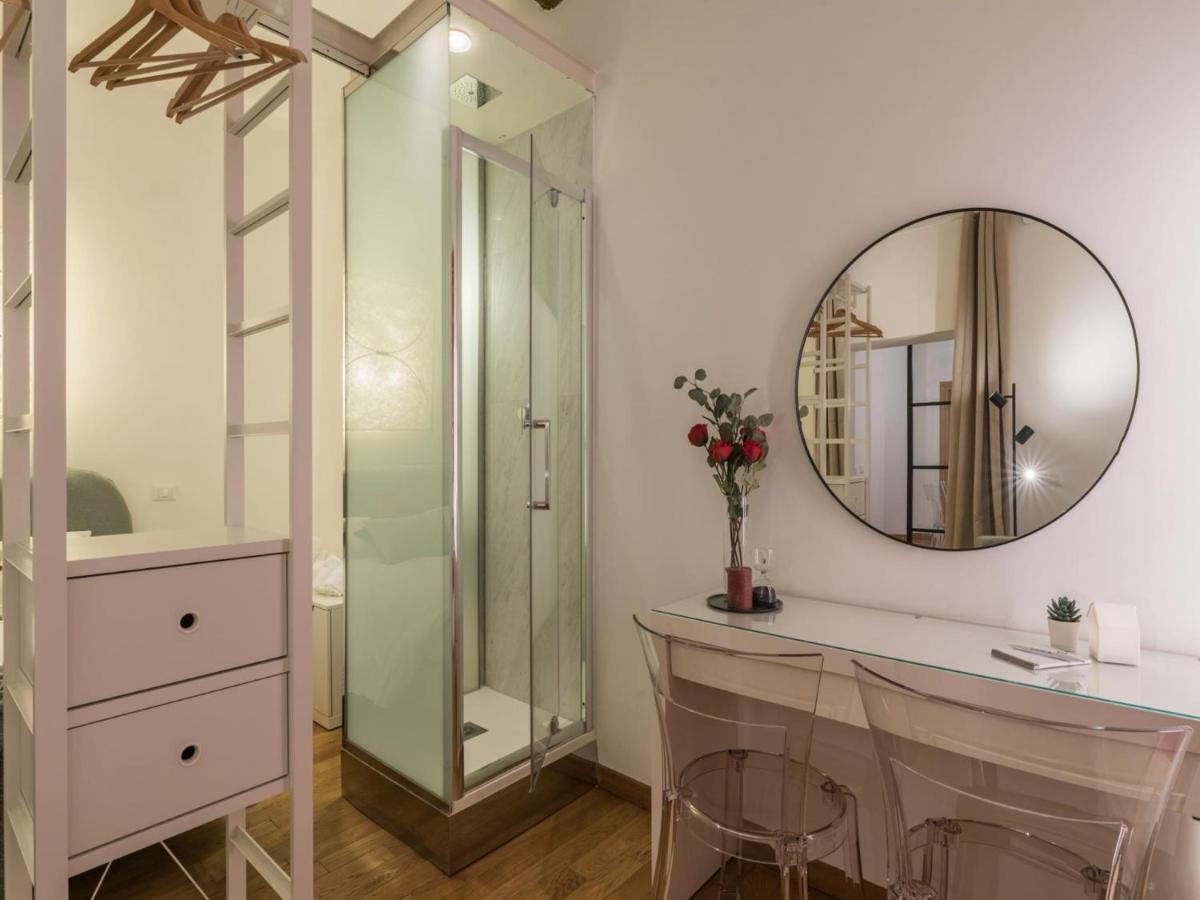 The Best Rent - Cozy Two-Bedroom Apartment In Via Dei Condotti Rome Extérieur photo