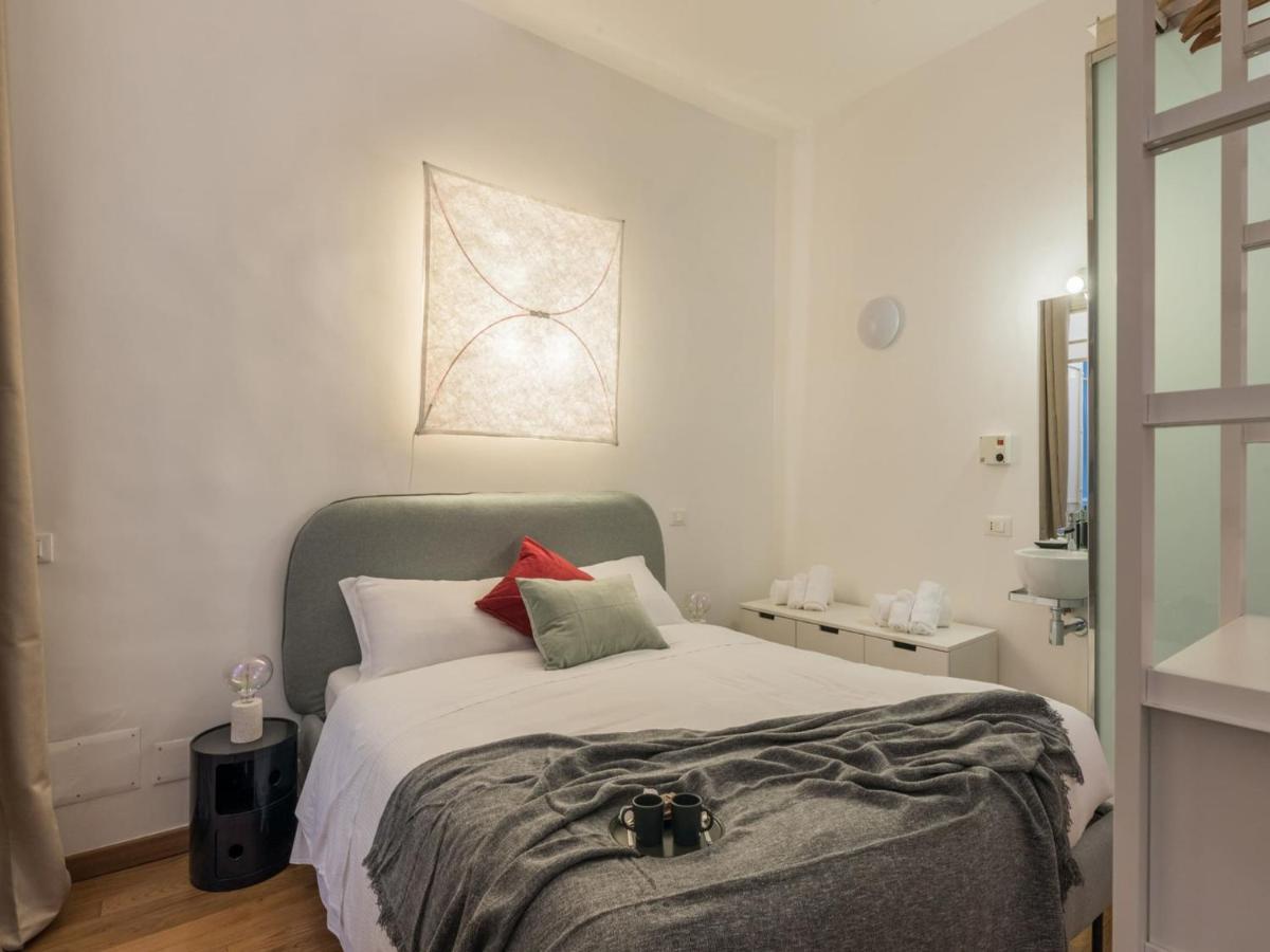 The Best Rent - Cozy Two-Bedroom Apartment In Via Dei Condotti Rome Extérieur photo