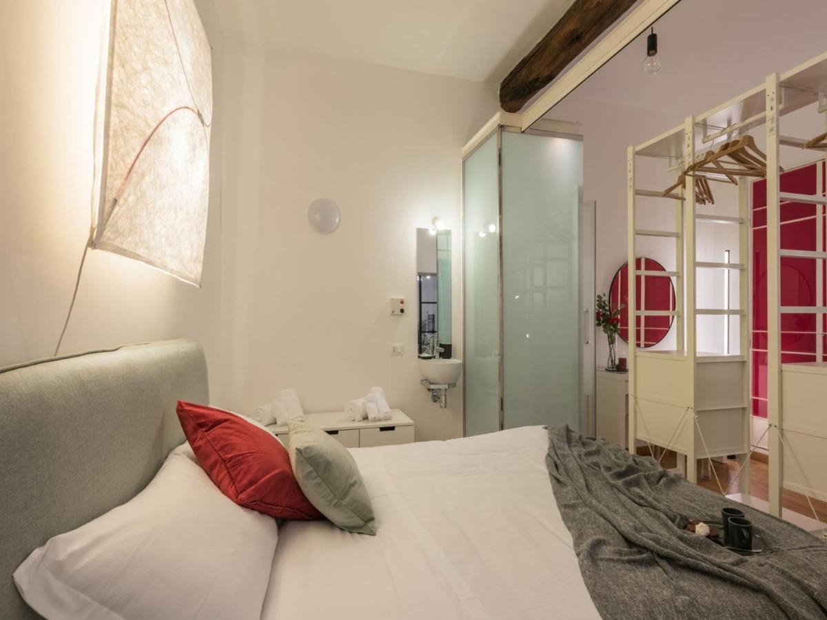 The Best Rent - Cozy Two-Bedroom Apartment In Via Dei Condotti Rome Extérieur photo